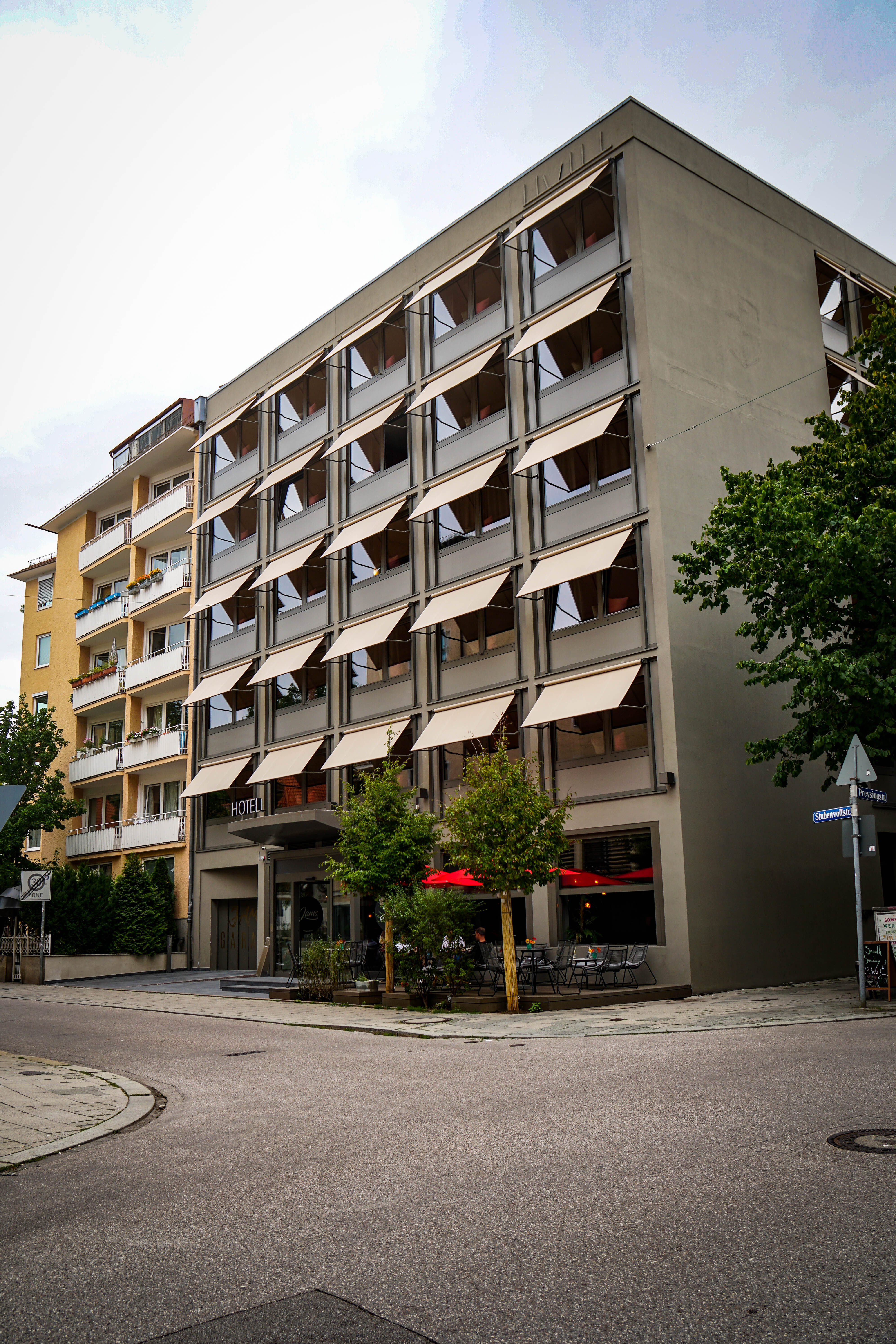 Jams_Hotel_ Gastrobenni